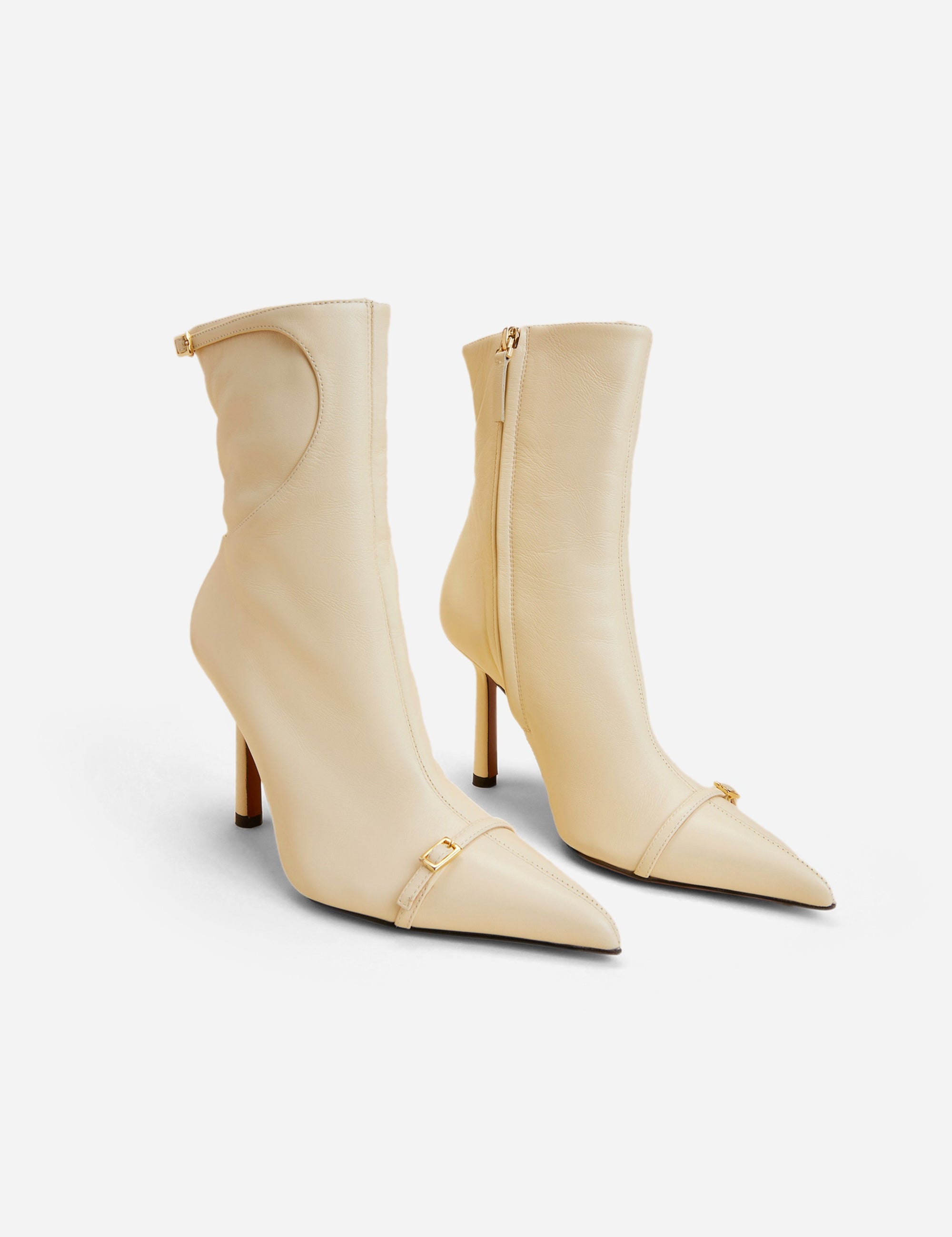 Pointy Toe Ankle Boots Vanilla Soft