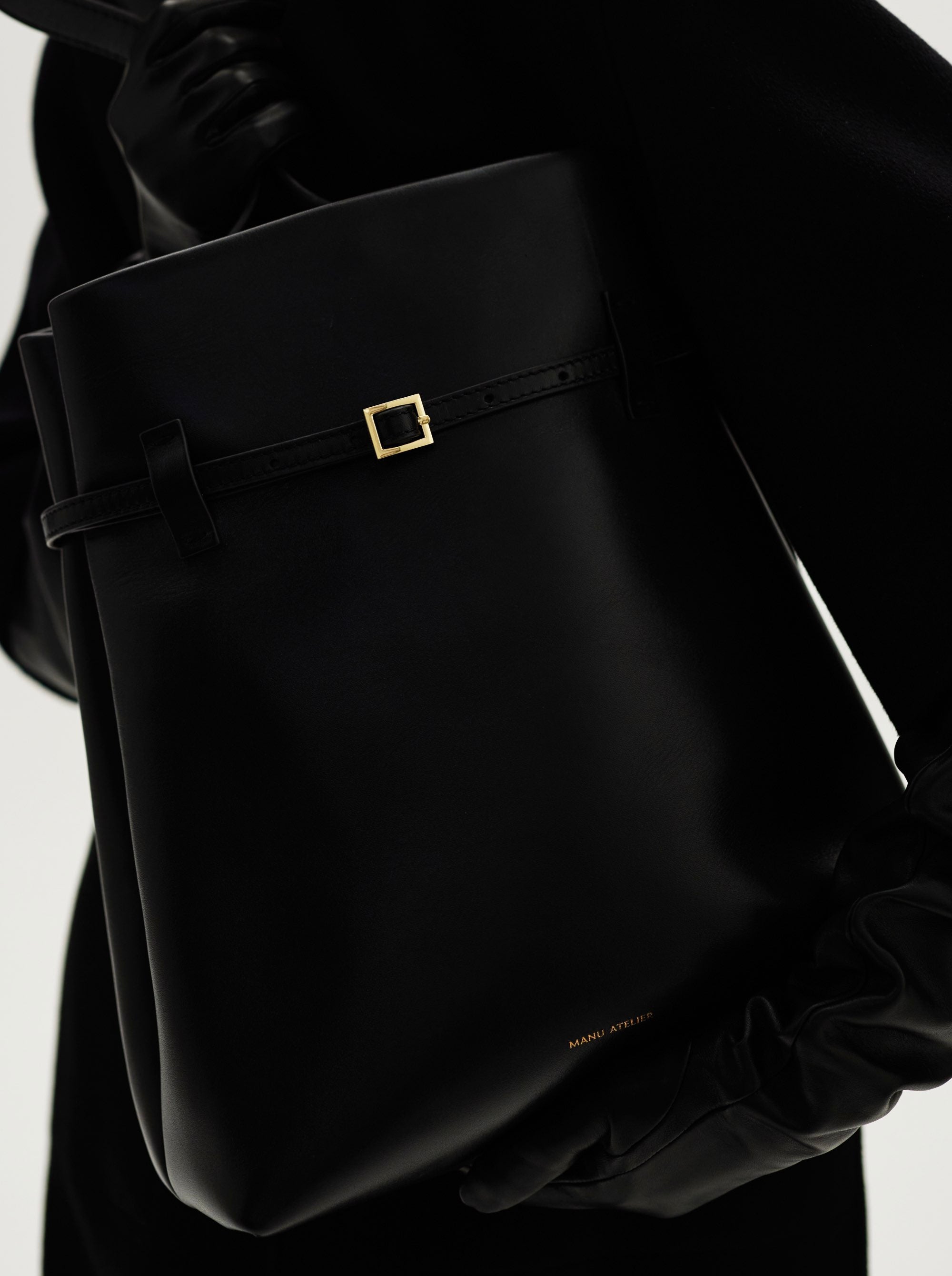 Tote du Jour Black Soft on Model